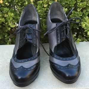 Vintage Retro Wingtip 1920's Style Booties Heels